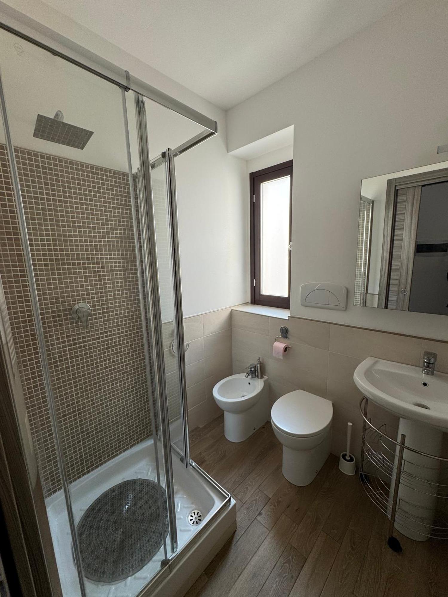 Apartment Delizioso E Accogliente Attico Rom